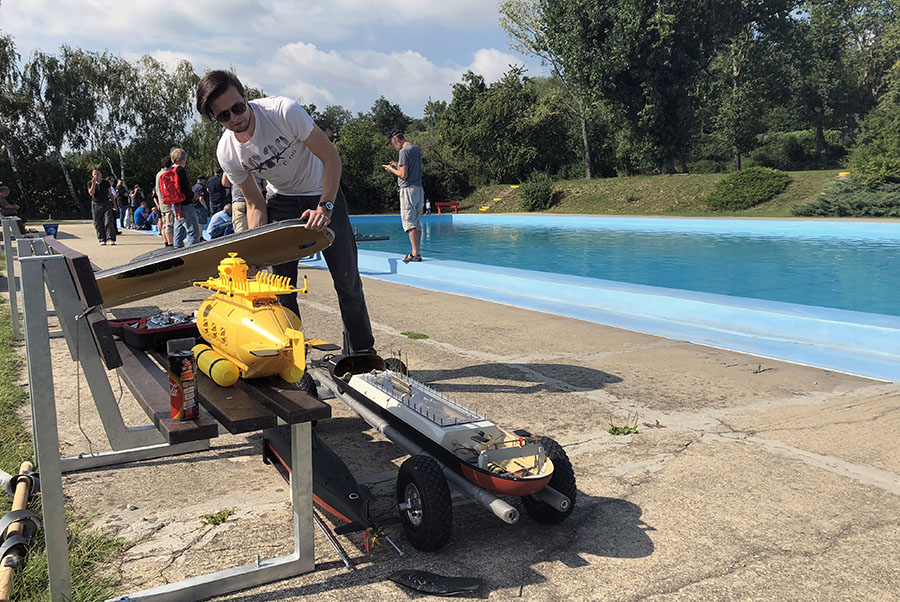 rc submarine building kit