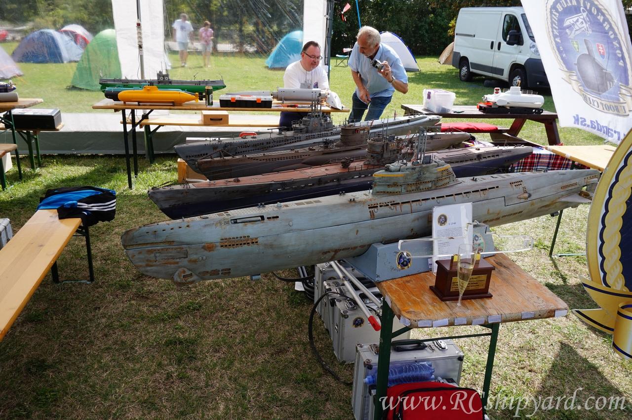 0010 RC Submarine Shipyard model submarines, parts and knowledge base